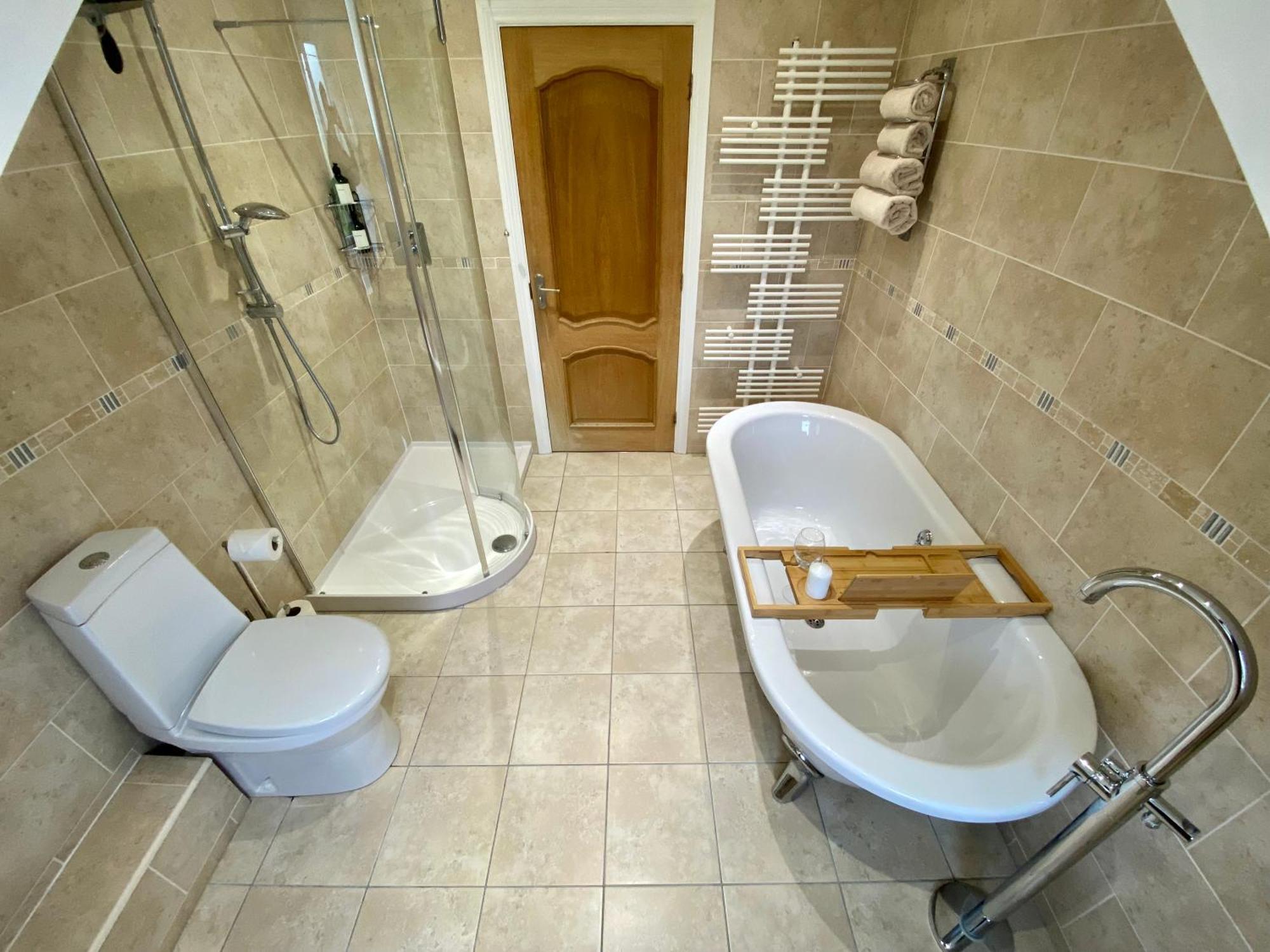 Countryside Family Home Keynsham Ngoại thất bức ảnh
